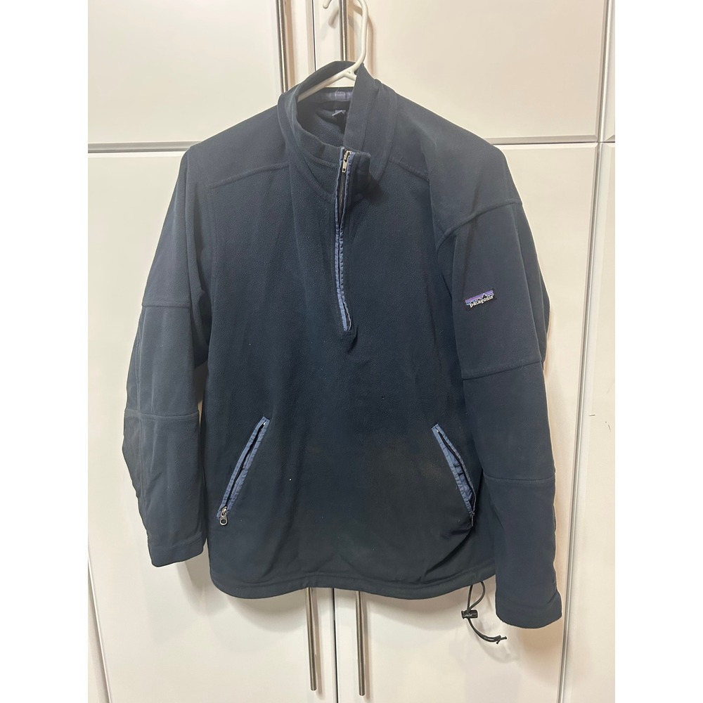 Patagonia Mens Small Navy Blue Quarter Zip Fleece Pullover Jacketโ Pinhole Flaw
